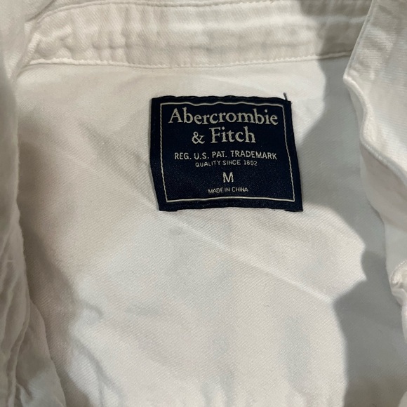 AE Button up - Picture 2 of 3